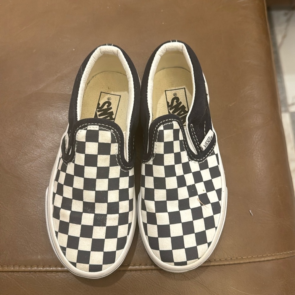 New worn for pictures Kids Navy Checkered Vans